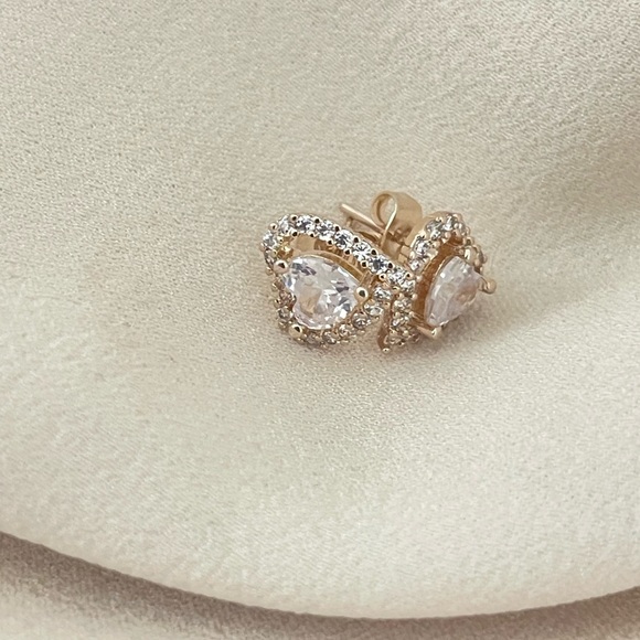 18k Gold Filled CZ Diamond Heart Earrings - Picture 4 of 9